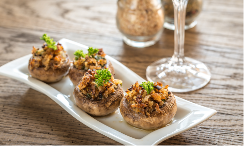 CHAMPIGNONS FARCIS AUX PACANES ET PARMESAN