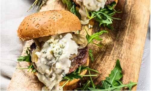 LE BURGER DE LUXE AU FROMAGE BLEU